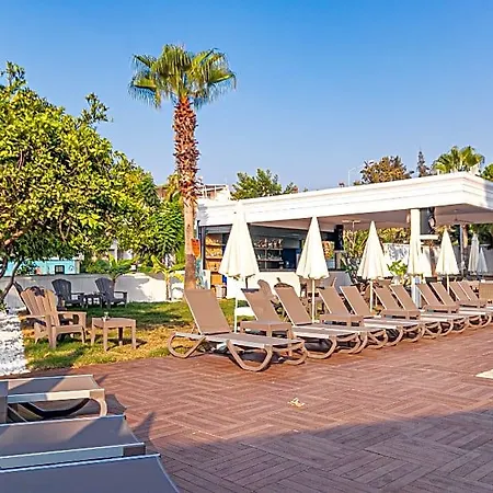 Lara World Hotel 3*