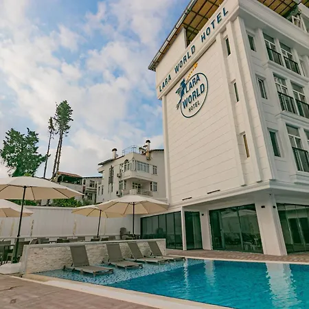 Hotel Lara World